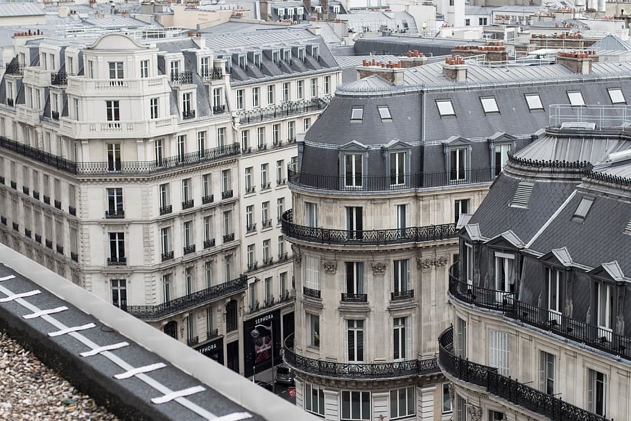 Bâtiment parisien style hausmanien